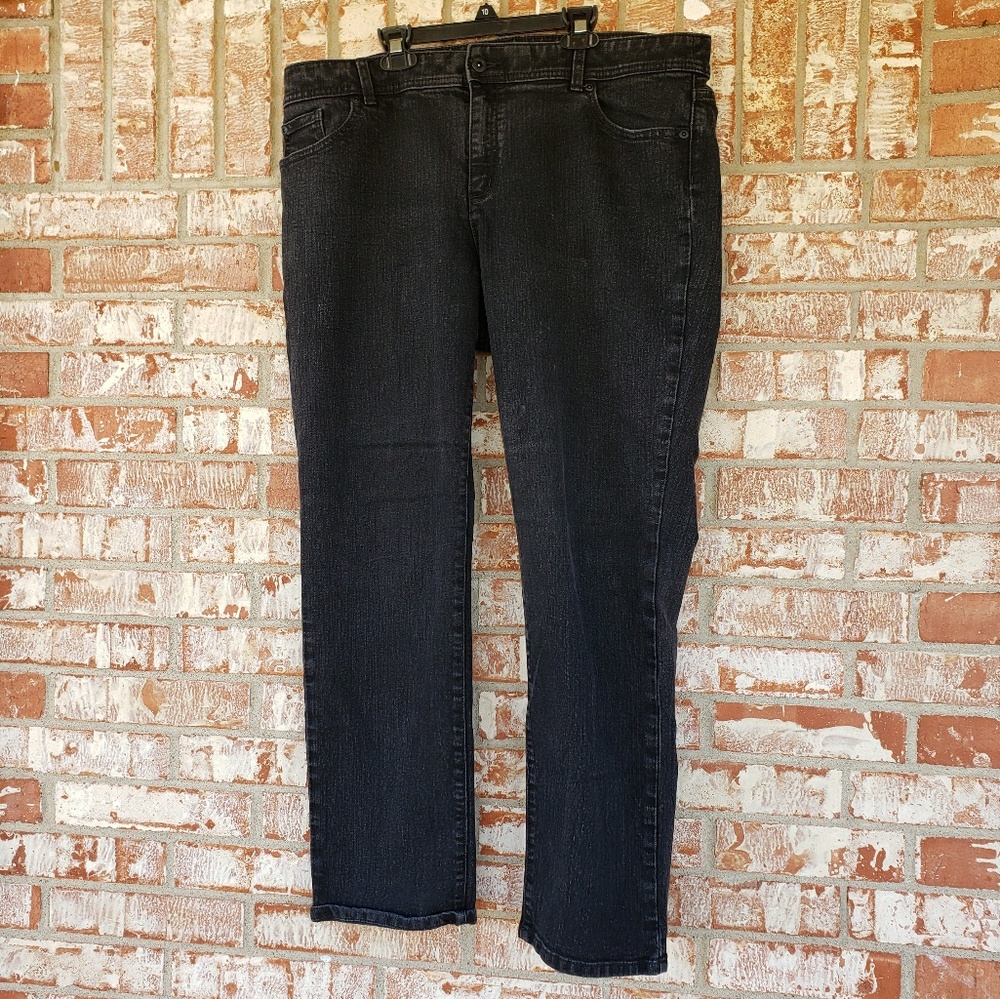 Chico's short size 3/ 16 / xl